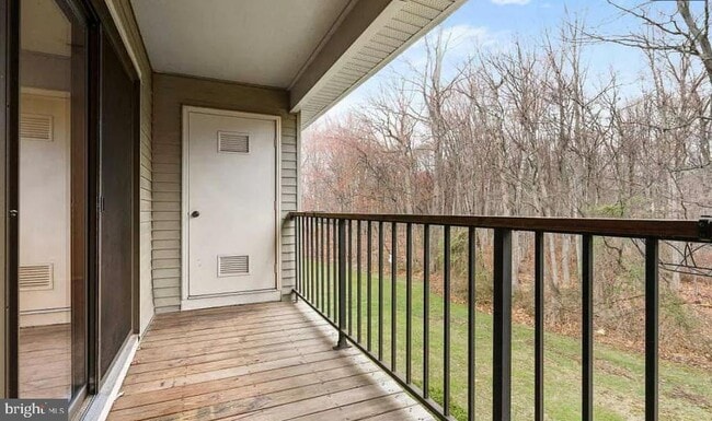 Building Photo - 158 Wyndham Pl