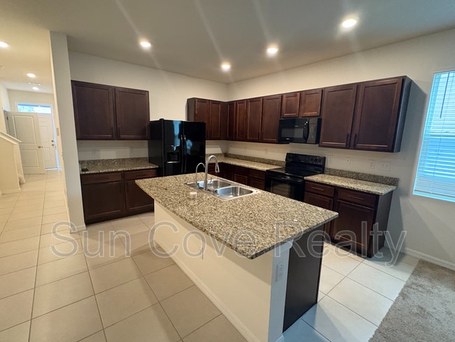 Building Photo - 32997 Kaloko Rd