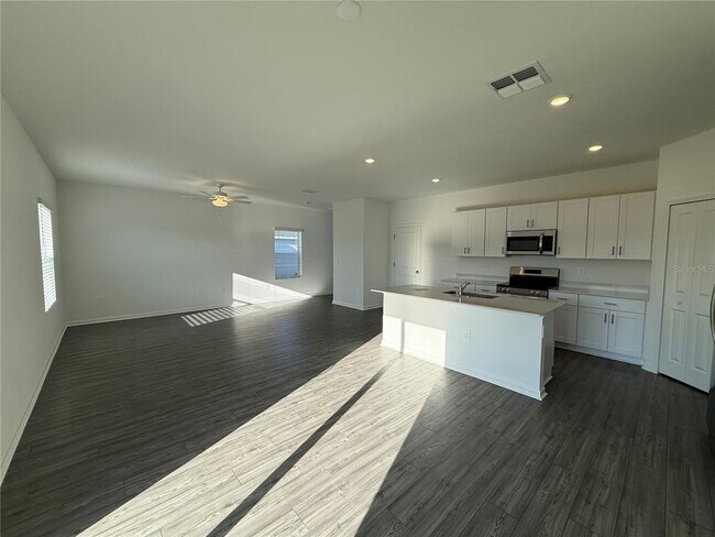 Foto del edificio - 8485 SW 41st Cir