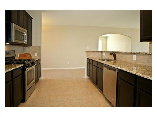 Building Photo - 415 Lipizzan Ln