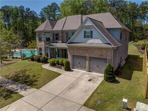 Building Photo - 302 Herrington Ct