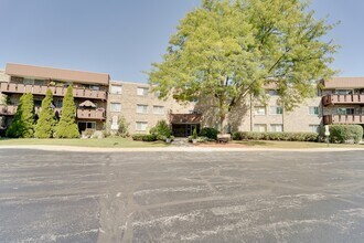 Building Photo - 2650 Brookwood Way Dr