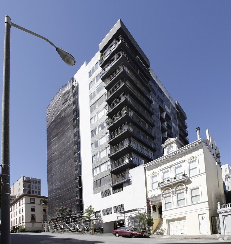 Foto del edificio - Parklyn Bay Apartments