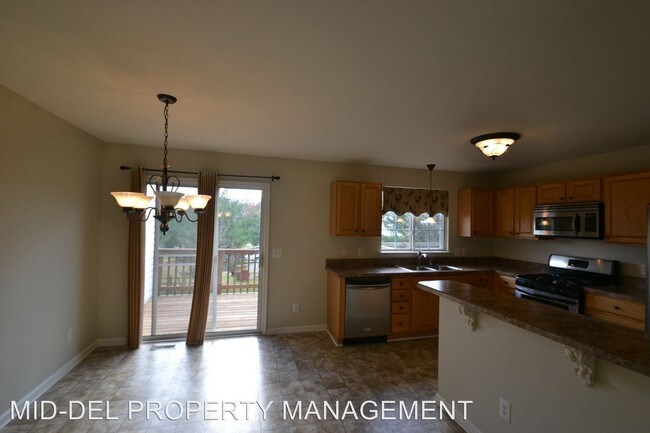 Foto del edificio - 3 br, 3.5 bath House - 16 Crenshaw Court