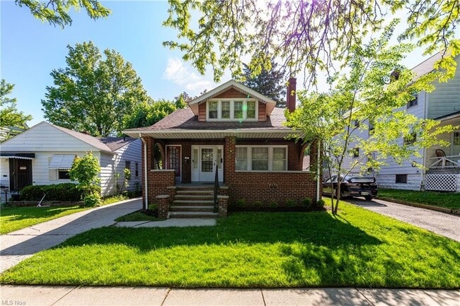 Building Photo - 3693 W 140th St
