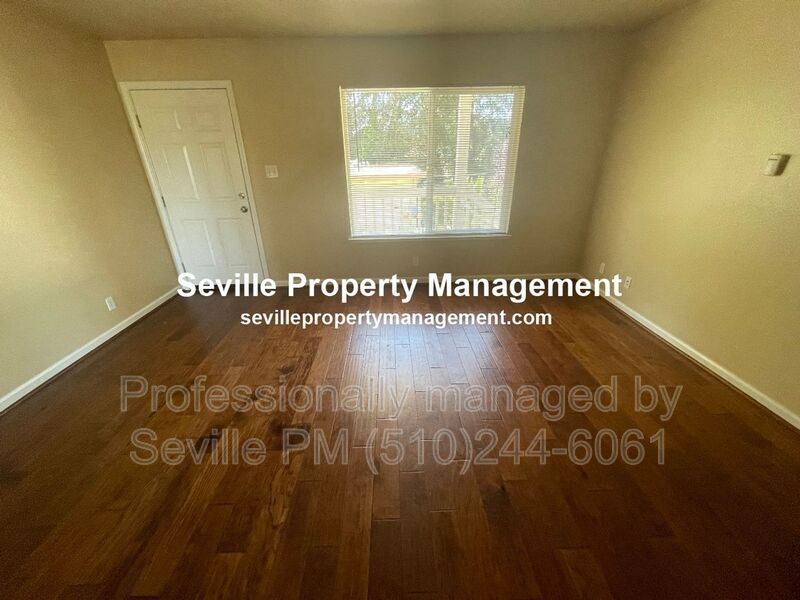 Foto principal - 29 Deering Ct