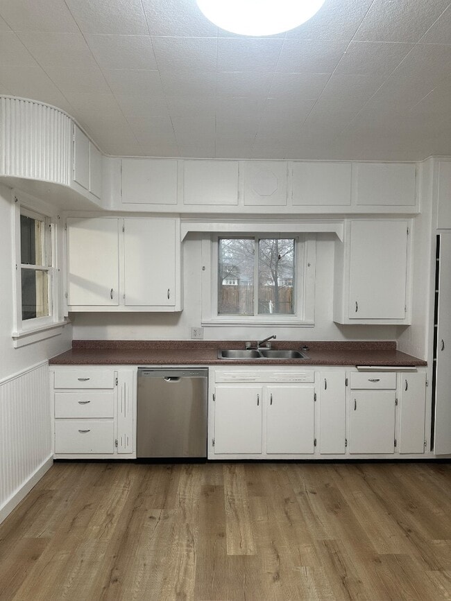 Building Photo - 920 Fulton St