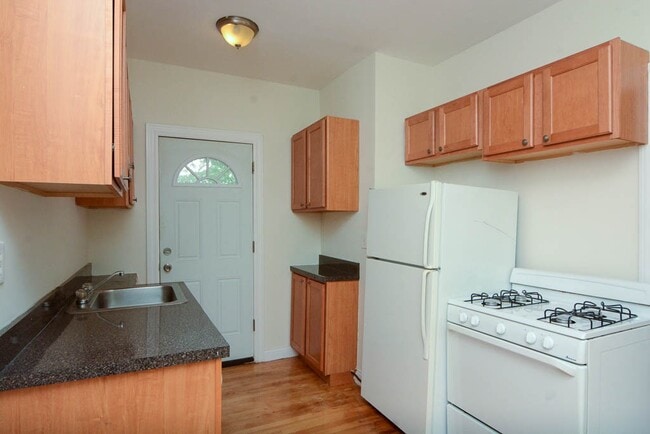 Foto del edificio - 3828.5 N Fremont St