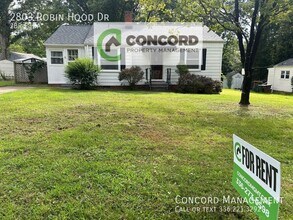 Building Photo - 2803 Robin Hood Dr