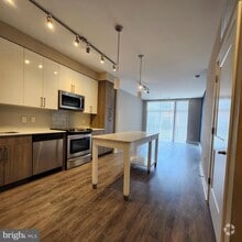 Building Photo - 145 Riverhaven Dr