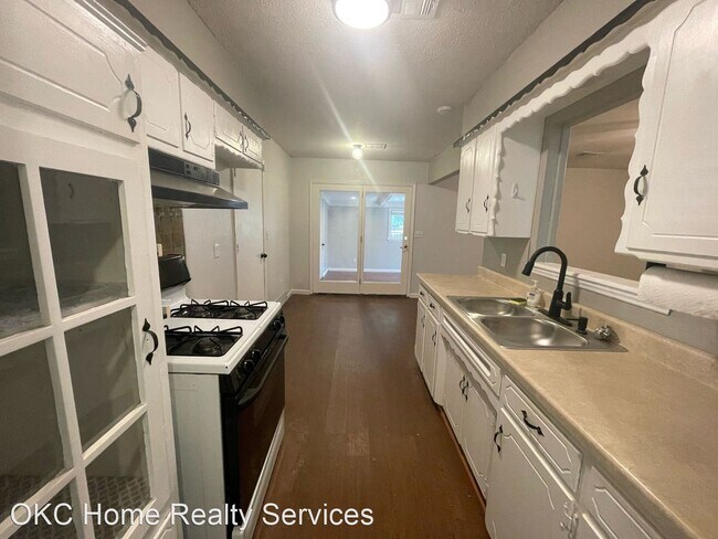 Building Photo - 3 br, 2 bath House - 4309 Prairie Lane