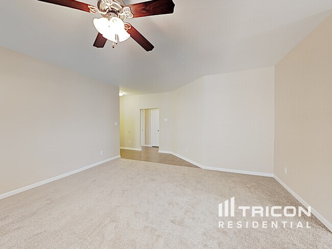 Building Photo - 3111 Saylers Creek San Antonio TX