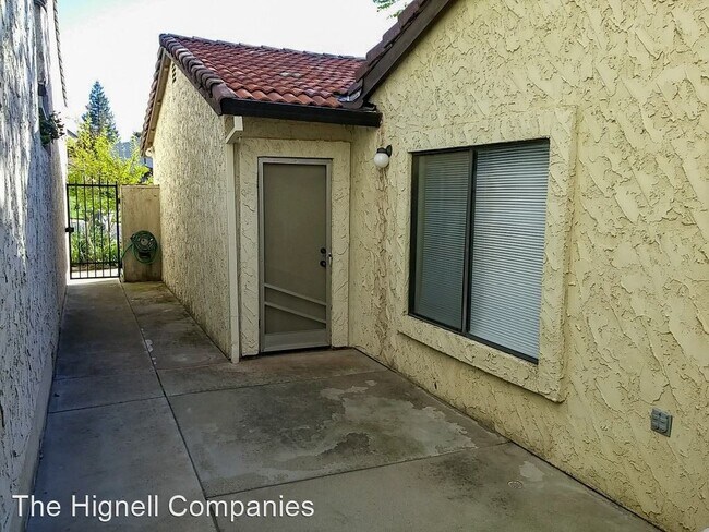 Building Photo - 2 br, 2 bath House - 711 Flower Ash Ln.