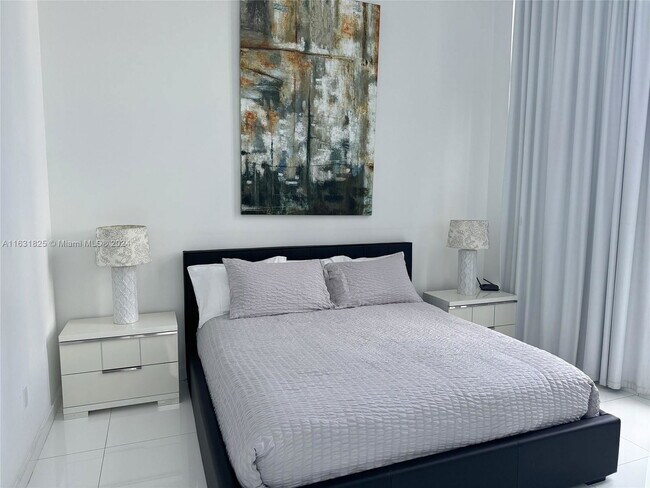 Foto del edificio - 485 Brickell Ave