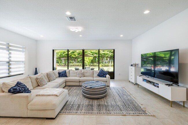 Building Photo - 8067 White Wave Ter