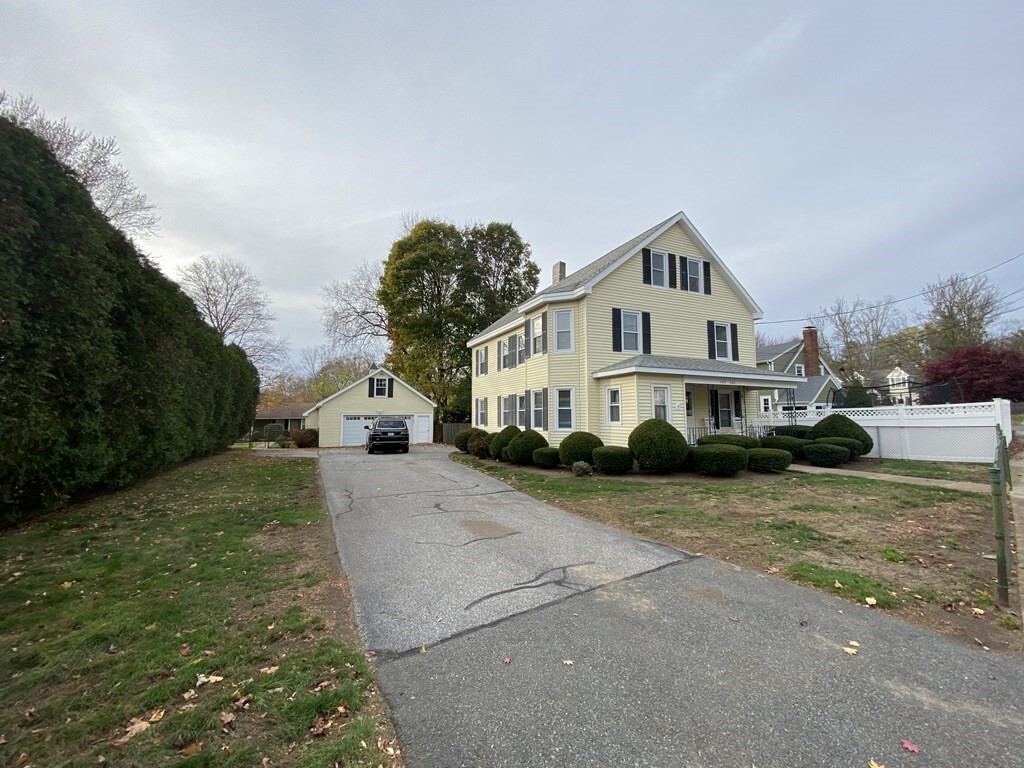 Primary Photo - 103 Pine St