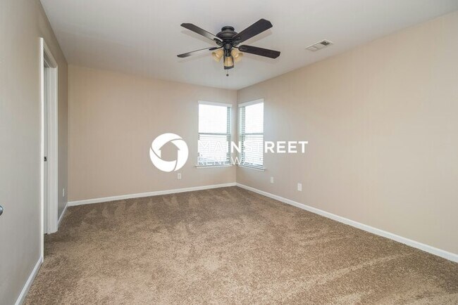 Building Photo - 4 Bedroom Pet-Friendly Home in Odenville, AL with Main Street Renewal