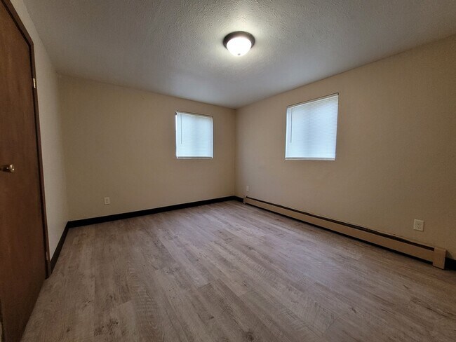 Foto del edificio - 1534 Moraine Terrace