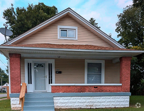 Building Photo - 3429 Vermont Ave