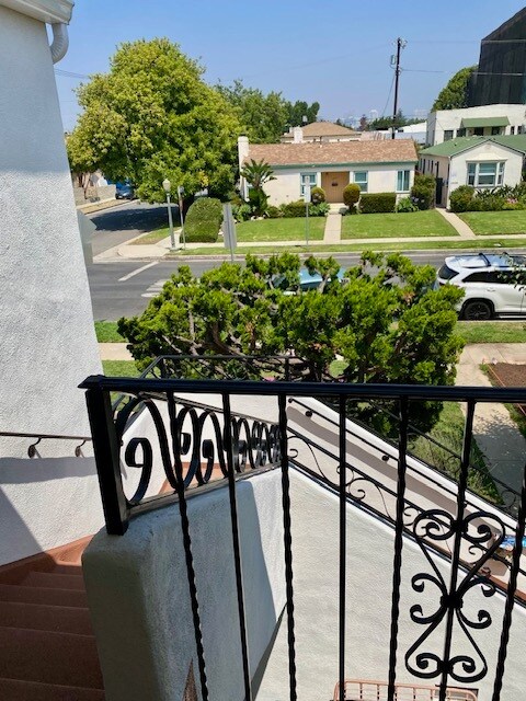 Foto del edificio - 10598 Ayres Ave