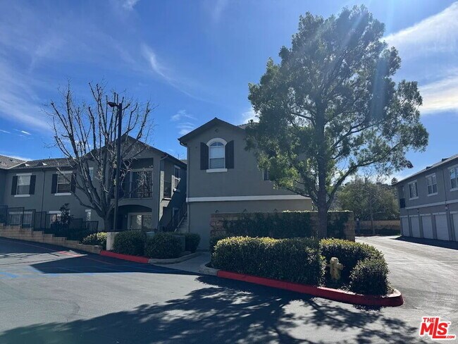 Foto del edificio - 20000 Plum Canyon Rd