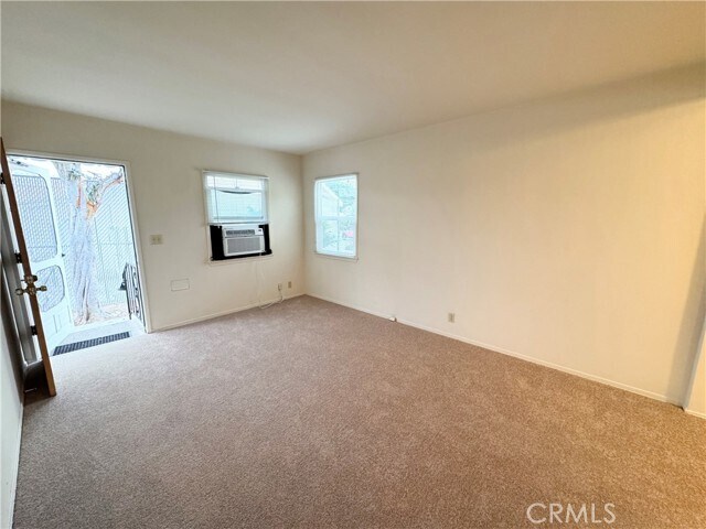 Foto del edificio - 1042 W 7th St