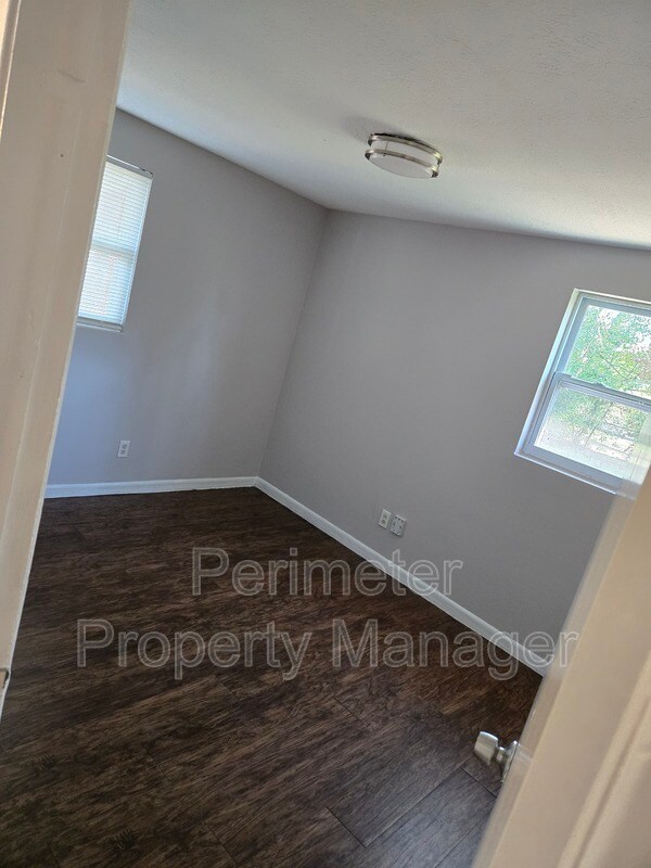 Photo - 6131 George Wood Ln W House