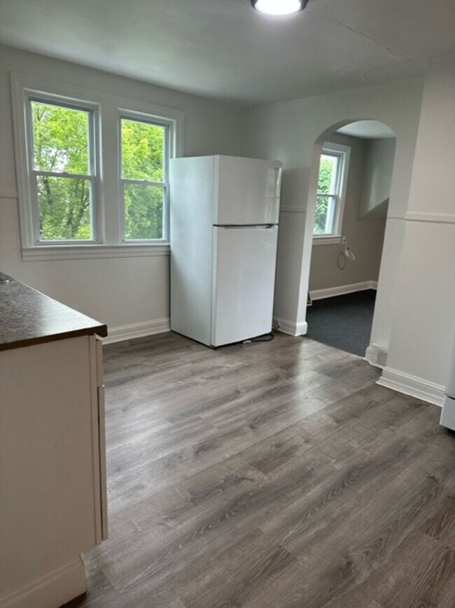 Foto del edificio - 255 Blakeslee St