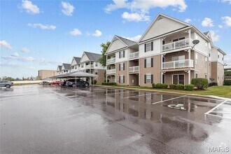 Building Photo - 10200 Spring Creek Ln
