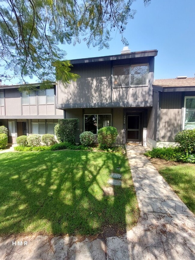 Building Photo - 1266 Tarryglen Ln
