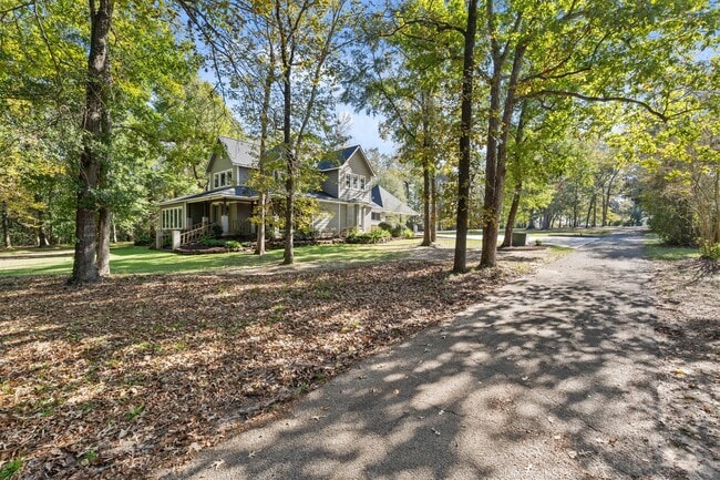 Foto del edificio - 11085 Jake Pearson Rd