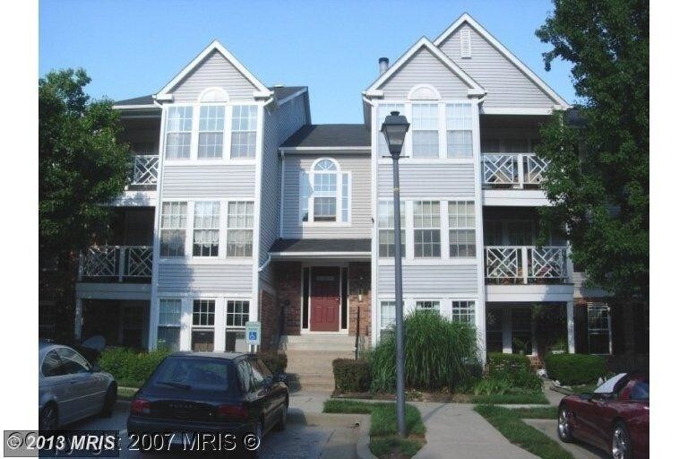 Primary Photo - 1318 Greenbriar Cir