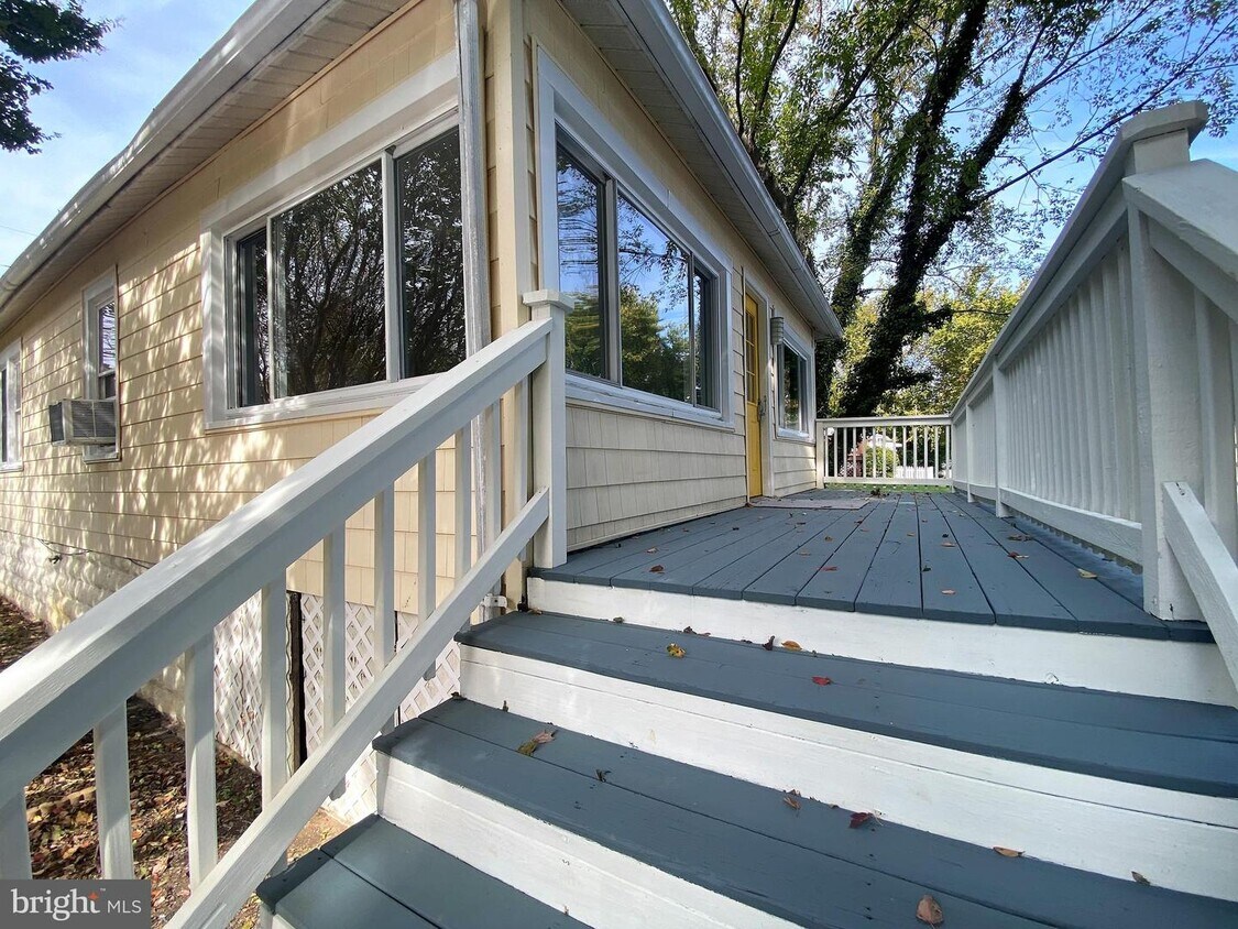180 Bay Ave, Prince Frederick, MD 20678 House Rental in Prince