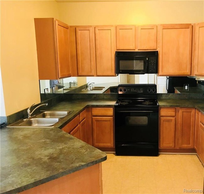 Building Photo - 13108 Addington Dr