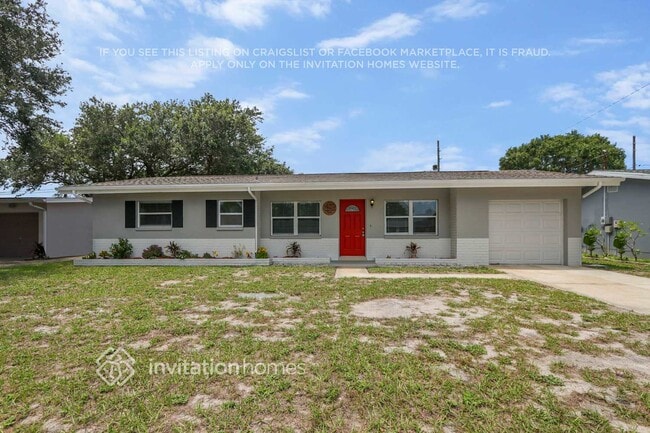 Building Photo - 1429 Regina Dr W