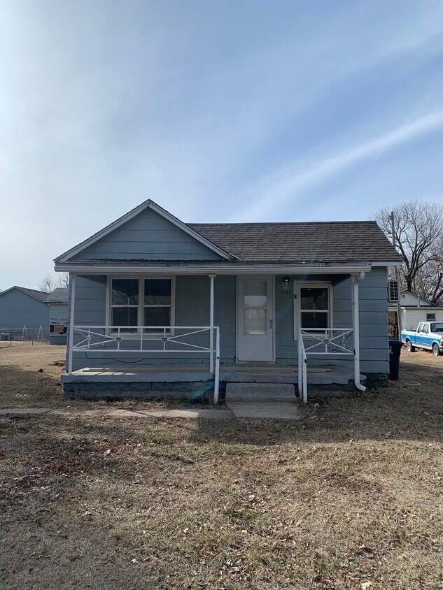 1137 S High St, El Dorado, KS 67042 House Rental in El Dorado, KS