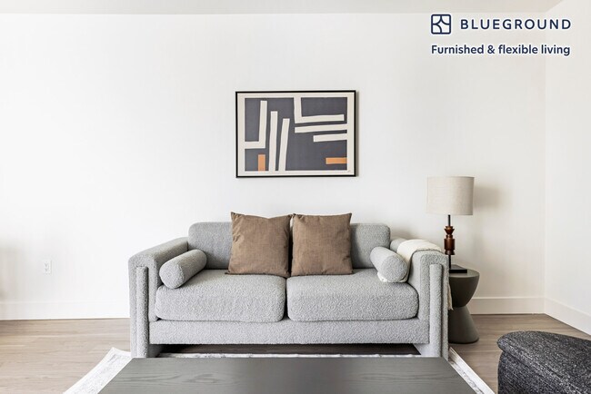 Foto del edificio - 2280 W El Camino Real