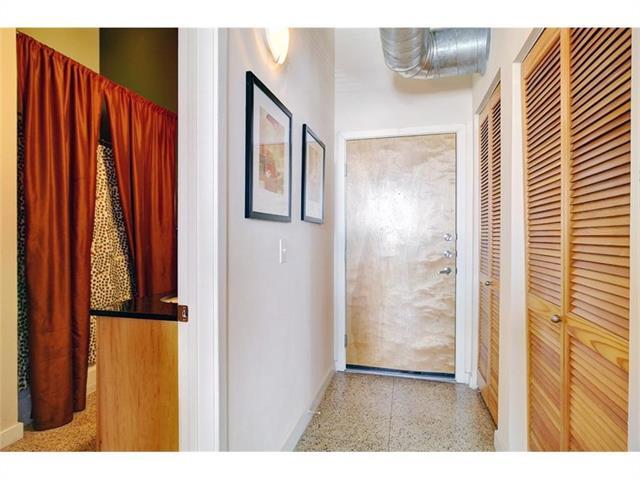 Primary Photo - 221 W Lancaster Ave