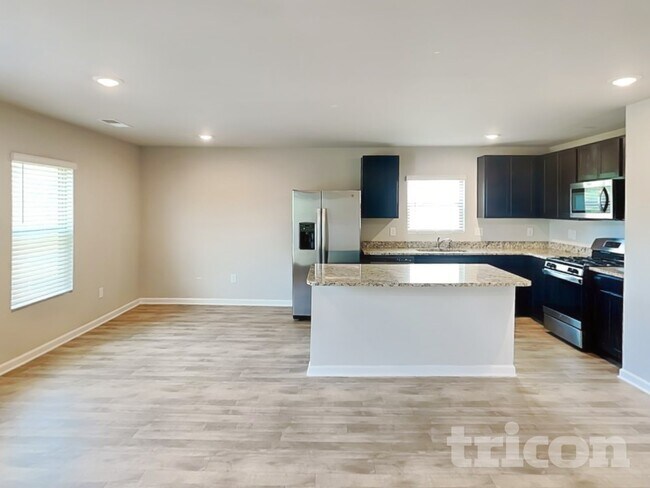 Building Photo - 930 Equine Dr