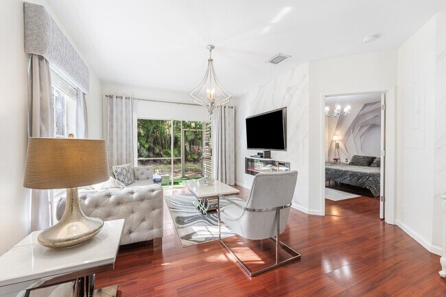 Foto del edificio - 20 S Lakeshore Dr