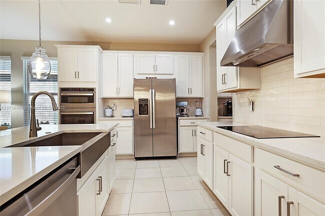 Foto del edificio - 545 Ranch Oak Cir