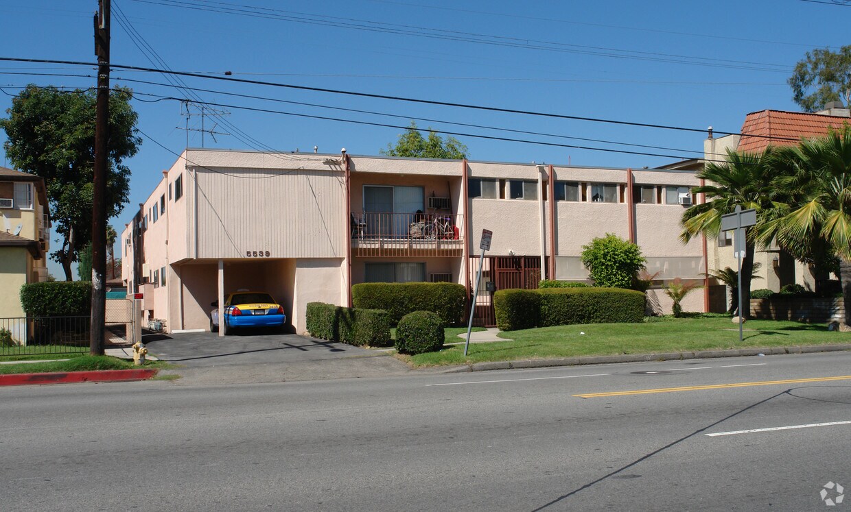 5539 Whitsett Ave, Valley Village, CA 91607 Apartments in Valley