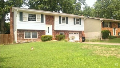 Building Photo - 414 Fairmount Dr