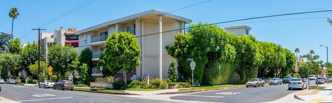 Foto del edificio - 5204 Yarmouth Ave