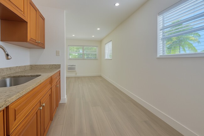 Unit 1 kitchen 2 - 105 NW 14th Way