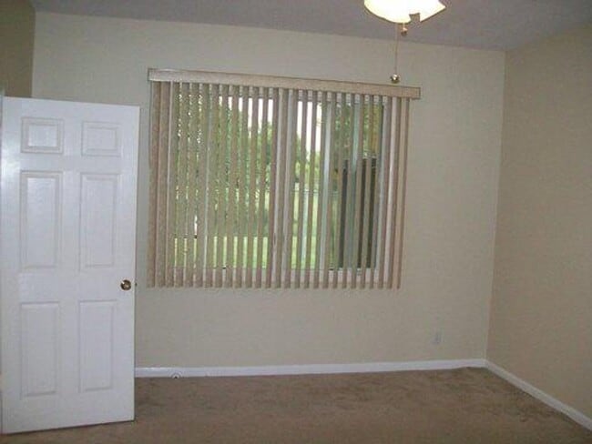 Building Photo - 1205 Olympic Cir