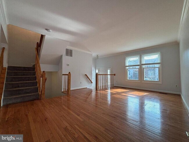 Foto del edificio - 6149 Joust Ln