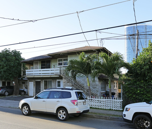 Foto principal - 1129-1133 Elm St
