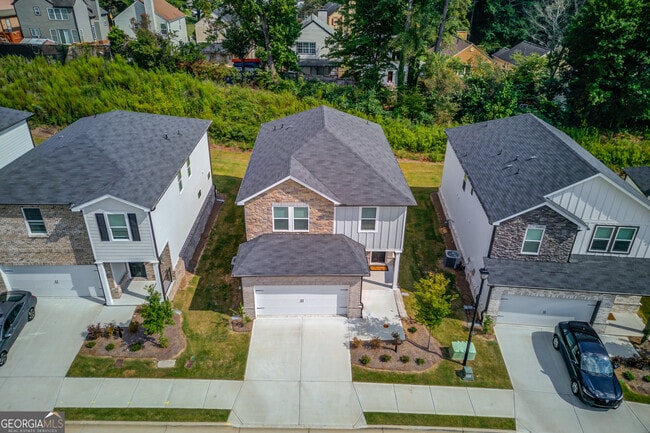 Foto del edificio - 1325 Lyon Wy Dr