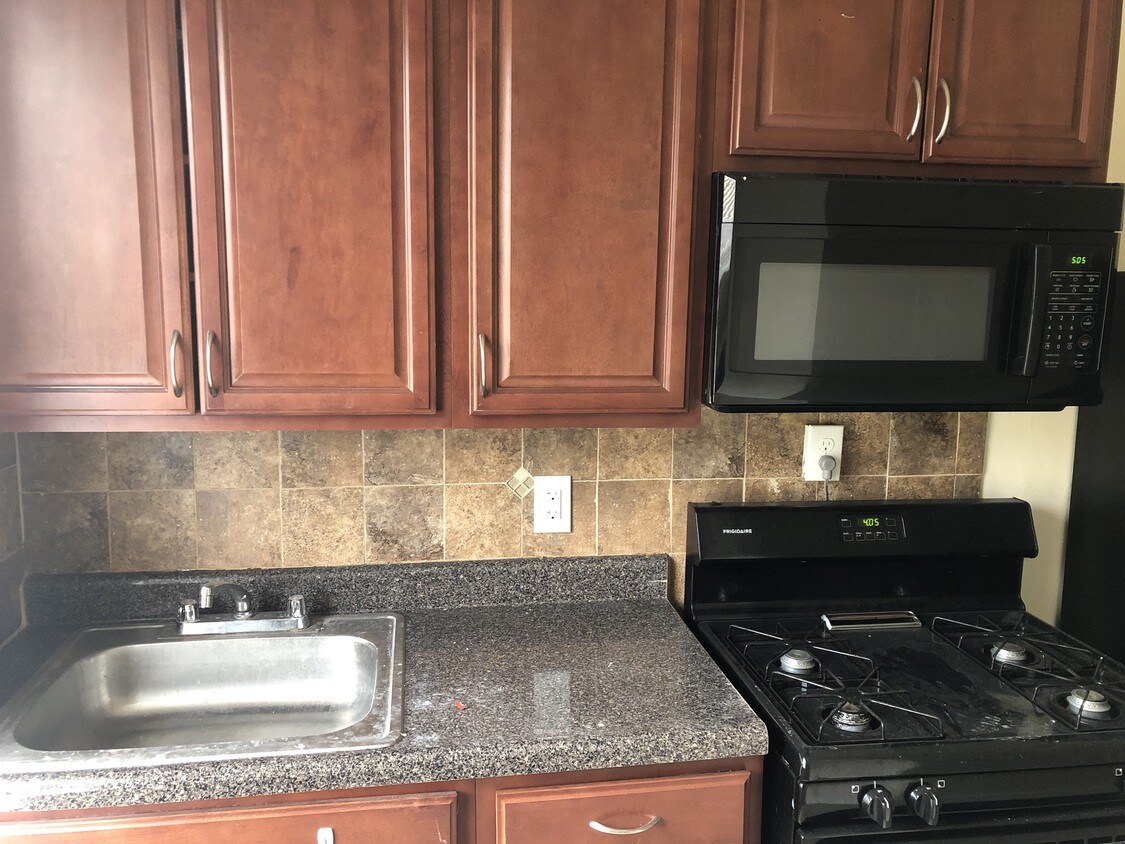 Foto principal - 727 Avenue A